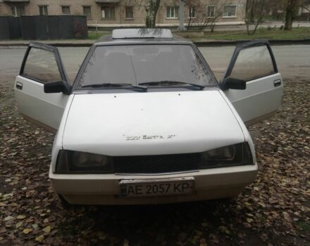 Белый ВАЗ 2108, объемом двигателя 0 л и пробегом 204 тыс. км за 950 $, фото 1 на Automoto.ua