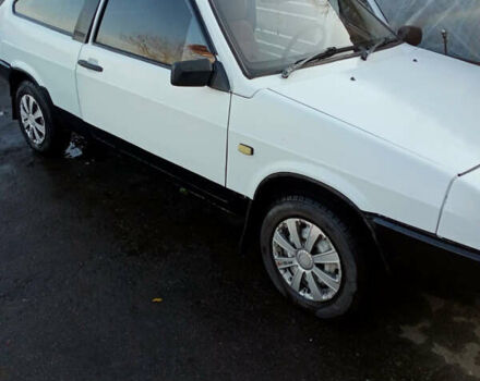 Белый ВАЗ 2108, объемом двигателя 1.29 л и пробегом 300 тыс. км за 550 $, фото 1 на Automoto.ua