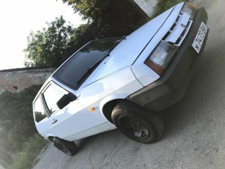 ВАЗ 2108 1990 в Тульчине на Automoto.ua Белый ВАЗ 2108, объемом двигателя 0 л и пробегом 211 тыс. км за 1150 $, фото 1 на Automoto.ua