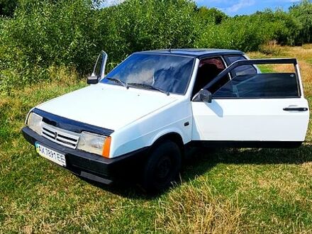ВАЗ 2108 1990 у Кропивницькому (Кіровограді) на Automoto.ua Білий ВАЗ 2108, об'ємом двигуна 1.5 л та пробігом 290 тис. км за 900 $, фото 1 на Automoto.ua