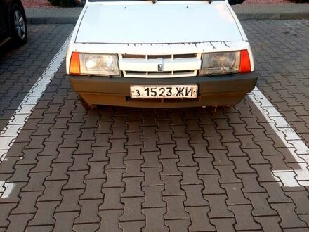 Белый ВАЗ 2108, объемом двигателя 1.3 л и пробегом 0 тыс. км за 1300 $, фото 1 на Automoto.ua