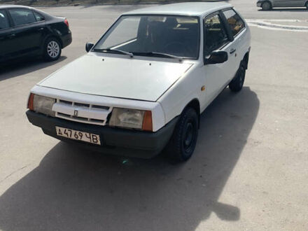 ВАЗ 2108 1990 у Калиновке на Automoto.ua Білий ВАЗ 2108, об'ємом двигуна 1.3 л та пробігом 90 тис. км за 1099 $, фото 1 на Automoto.ua