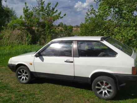 ВАЗ 2108 1990 в Миргороде на Automoto.ua Белый ВАЗ 2108, объемом двигателя 1.3 л и пробегом 130 тыс. км за 1550 $, фото 1 на Automoto.ua