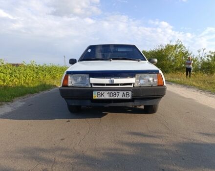 Белый ВАЗ 2108, объемом двигателя 0 л и пробегом 55 тыс. км за 1200 $, фото 1 на Automoto.ua