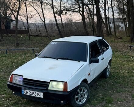 Белый ВАЗ 2108, объемом двигателя 1.5 л и пробегом 150 тыс. км за 1000 $, фото 1 на Automoto.ua