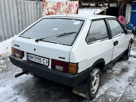 Белый ВАЗ 2108, объемом двигателя 1.3 л и пробегом 1000 тыс. км за 1000 $, фото 1 на Automoto.ua