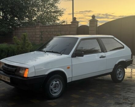 Белый ВАЗ 2108, объемом двигателя 1.3 л и пробегом 150 тыс. км за 825 $, фото 1 на Automoto.ua