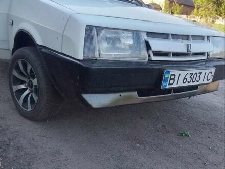 ВАЗ 2108 1990 у Чернухах на Automoto.ua Білий ВАЗ 2108, об'ємом двигуна 1.29 л та пробігом 740 тис. км за 1400 $, фото 1 на Automoto.ua