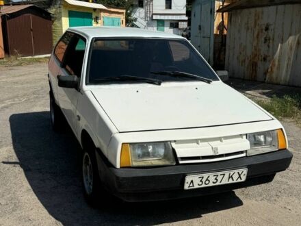 ВАЗ 2108 1990 у Запоріжжя на Automoto.ua Білий ВАЗ 2108, об'ємом двигуна 1.5 л та пробігом 56 тис. км за 571 $, фото 1 на Automoto.ua