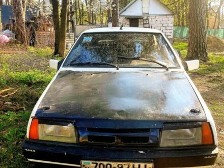 Белый ВАЗ 2108, объемом двигателя 1.3 л и пробегом 78 тыс. км за 600 $, фото 1 на Automoto.ua