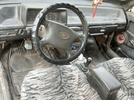 ВАЗ 2108 1991 в Коростене на Automoto.ua Белый ВАЗ 2108, объемом двигателя 0 л и пробегом 34 тыс. км за 721 $, фото 1 на Automoto.ua