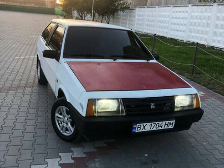 Белый ВАЗ 2108, объемом двигателя 1.5 л и пробегом 90 тыс. км за 850 $, фото 1 на Automoto.ua