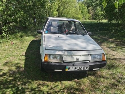 ВАЗ 2108 1991 в Миргороде на Automoto.ua Белый ВАЗ 2108, объемом двигателя 0 л и пробегом 160 тыс. км за 604 $, фото 1 на Automoto.ua