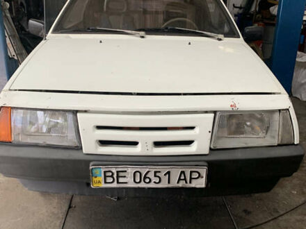 Белый ВАЗ 2108, объемом двигателя 0 л и пробегом 80 тыс. км за 1013 $, фото 1 на Automoto.ua