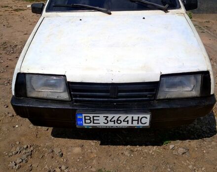 Белый ВАЗ 2108, объемом двигателя 1.1 л и пробегом 184 тыс. км за 500 $, фото 1 на Automoto.ua