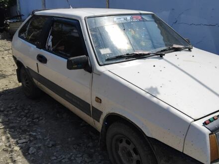 Белый ВАЗ 2108, объемом двигателя 0 л и пробегом 200 тыс. км за 700 $, фото 1 на Automoto.ua