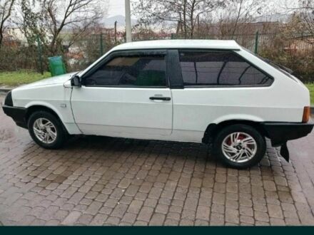 Белый ВАЗ 2108, объемом двигателя 1.5 л и пробегом 1 тыс. км за 607 $, фото 1 на Automoto.ua