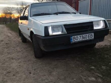 ВАЗ 2108 1991 у Бучаче на Automoto.ua Білий ВАЗ 2108, об'ємом двигуна 1.3 л та пробігом 999 тис. км за 1100 $, фото 1 на Automoto.ua