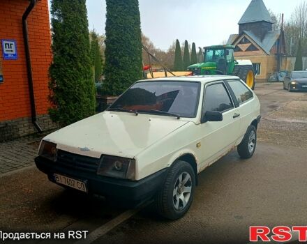 Белый ВАЗ 2108, объемом двигателя 1.3 л и пробегом 111 тыс. км за 699 $, фото 1 на Automoto.ua