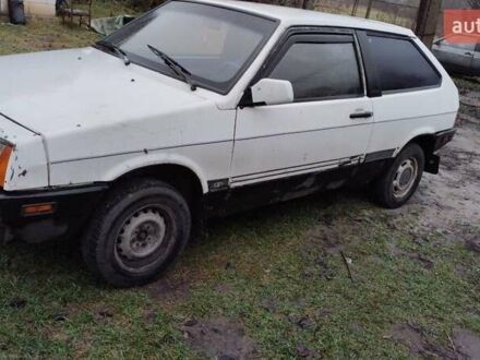 Белый ВАЗ 2108, объемом двигателя 1.5 л и пробегом 277 тыс. км за 710 $, фото 1 на Automoto.ua