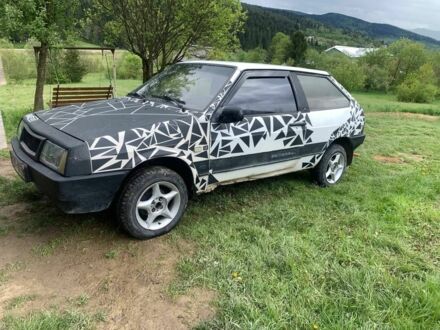 ВАЗ 2108 1992 у Дрогобичі на Automoto.ua Білий ВАЗ 2108, об'ємом двигуна 1.3 л та пробігом 2 тис. км за 500 $, фото 1 на Automoto.ua