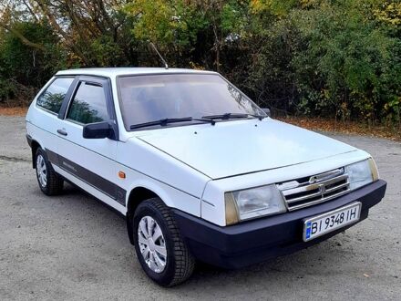 ВАЗ 2108 1992 в Миргороде на Automoto.ua Белый ВАЗ 2108, объемом двигателя 1.3 л и пробегом 123 тыс. км за 1250 $, фото 1 на Automoto.ua