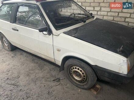 ВАЗ 2108 1992 в Павлограде на Automoto.ua Белый ВАЗ 2108, объемом двигателя 1.5 л и пробегом 153 тыс. км за 1092 $, фото 1 на Automoto.ua