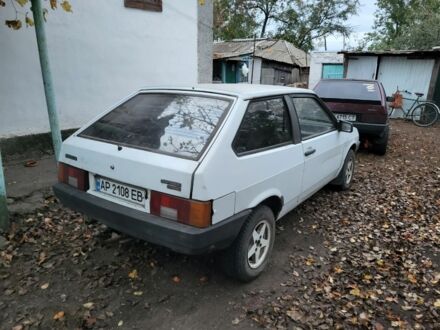 Белый ВАЗ 2108, объемом двигателя 1.3 л и пробегом 200 тыс. км за 750 $, фото 1 на Automoto.ua