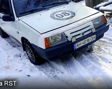 Белый ВАЗ 2108, объемом двигателя 1.5 л и пробегом 0 тыс. км за 840 $, фото 1 на Automoto.ua