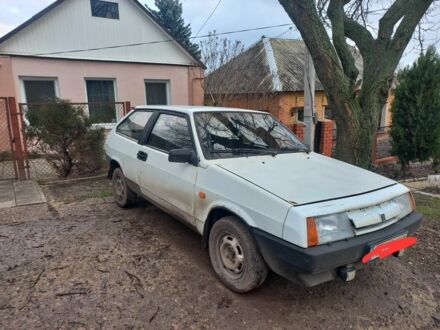 Белый ВАЗ 2108, объемом двигателя 1.3 л и пробегом 95 тыс. км за 850 $, фото 1 на Automoto.ua