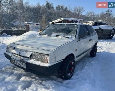Белый ВАЗ 2108, объемом двигателя 1.1 л и пробегом 199 тыс. км за 582 $, фото 1 на Automoto.ua
