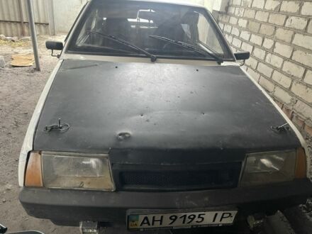 ВАЗ 2108 1992 в Павлограде на Automoto.ua Белый ВАЗ 2108, объемом двигателя 1.5 л и пробегом 153 тыс. км за 1092 $, фото 1 на Automoto.ua