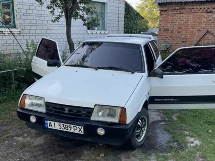 ВАЗ 2108 1992 в Вышгороде на Automoto.ua Белый ВАЗ 2108, объемом двигателя 1.3 л и пробегом 59 тыс. км за 871 $, фото 1 на Automoto.ua