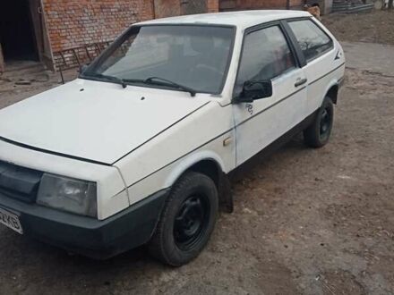 ВАЗ 2108 1992 у Сокале на Automoto.ua Білий ВАЗ 2108, об'ємом двигуна 1.3 л та пробігом 200 тис. км за 900 $, фото 1 на Automoto.ua