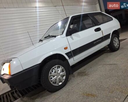 Белый ВАЗ 2108, объемом двигателя 1.3 л и пробегом 77 тыс. км за 1500 $, фото 1 на Automoto.ua