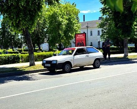 Белый ВАЗ 2108, объемом двигателя 1.3 л и пробегом 45 тыс. км за 750 $, фото 1 на Automoto.ua