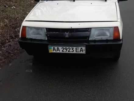 ВАЗ 2108 1992 в Киеве на Automoto.ua Белый ВАЗ 2108, объемом двигателя 0 л и пробегом 70 тыс. км за 450 $, фото 1 на Automoto.ua