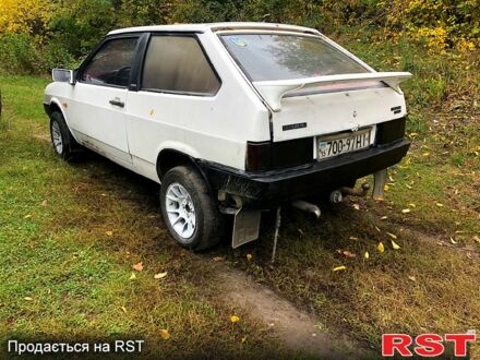 Белый ВАЗ 2108, объемом двигателя 1.3 л и пробегом 160 тыс. км за 500 $, фото 1 на Automoto.ua