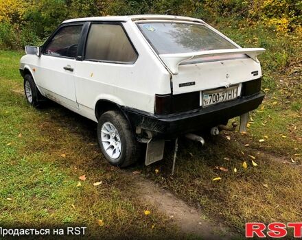 Белый ВАЗ 2108, объемом двигателя 1.3 л и пробегом 160 тыс. км за 500 $, фото 1 на Automoto.ua