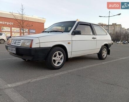 Белый ВАЗ 2108, объемом двигателя 1.3 л и пробегом 150 тыс. км за 1350 $, фото 1 на Automoto.ua