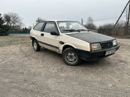 Белый ВАЗ 2108, объемом двигателя 1.3 л и пробегом 111 тыс. км за 508 $, фото 1 на Automoto.ua