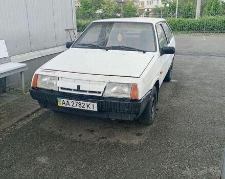 Белый ВАЗ 2108, объемом двигателя 1.5 л и пробегом 140 тыс. км за 830 $, фото 1 на Automoto.ua