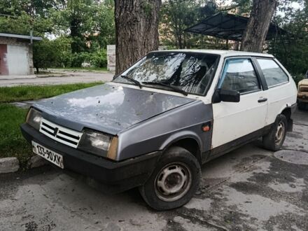 Білий ВАЗ 2108, об'ємом двигуна 1.5 л та пробігом 250 тис. км за 448 $, фото 1 на Automoto.ua