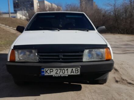 Белый ВАЗ 2108, объемом двигателя 1.5 л и пробегом 1000 тыс. км за 1000 $, фото 1 на Automoto.ua