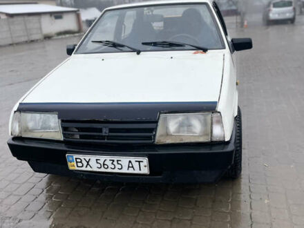 Белый ВАЗ 2108, объемом двигателя 1.3 л и пробегом 35 тыс. км за 700 $, фото 1 на Automoto.ua