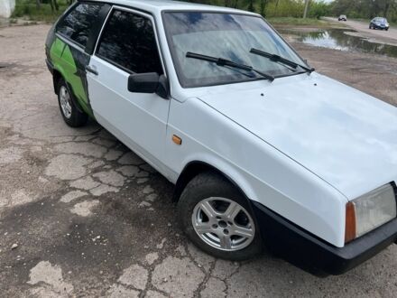 ВАЗ 2108 1993 у Александрие на Automoto.ua Білий ВАЗ 2108, об'ємом двигуна 1.29 л та пробігом 3 тис. км за 1100 $, фото 1 на Automoto.ua