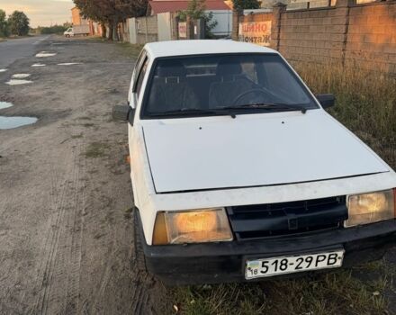 Белый ВАЗ 2108, объемом двигателя 1.3 л и пробегом 65 тыс. км за 450 $, фото 1 на Automoto.ua