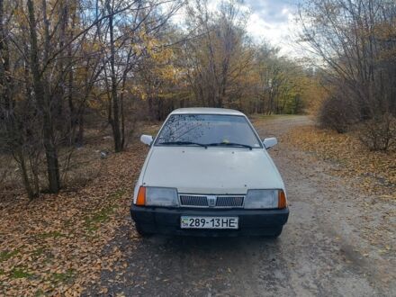 ВАЗ 2108 1993 в Запорожье на Automoto.ua Белый ВАЗ 2108, объемом двигателя 1.3 л и пробегом 1 тыс. км за 650 $, фото 1 на Automoto.ua