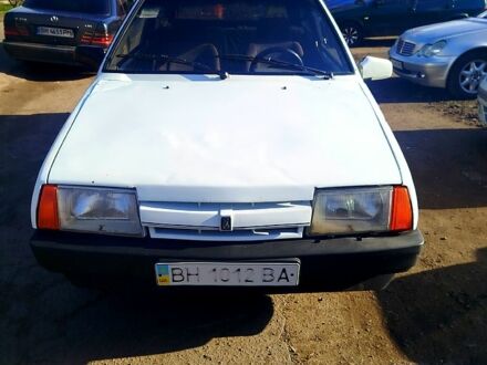 Белый ВАЗ 2108, объемом двигателя 1.5 л и пробегом 0 тыс. км за 600 $, фото 1 на Automoto.ua