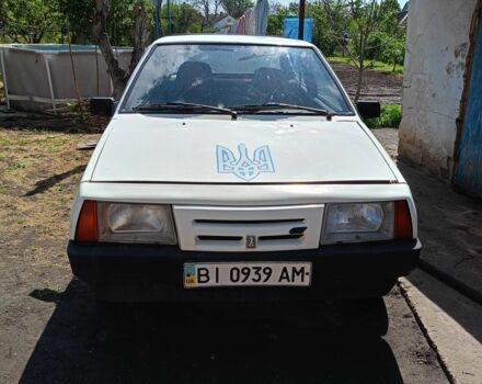 Белый ВАЗ 2108, объемом двигателя 0 л и пробегом 30 тыс. км за 617 $, фото 1 на Automoto.ua